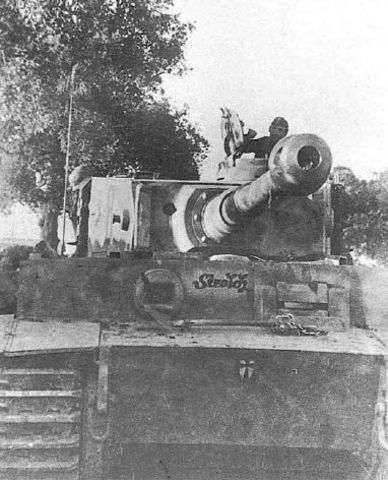 Panzer VI Tiger del 508º Batallón en Aprilia