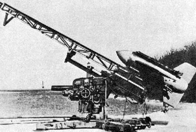 Enzian E-4 en la cureña de un Flak 88