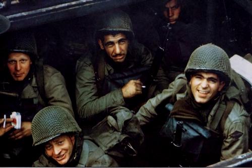 Rangers a bordo de un LCVP preparados para el asalto a Normandía, 6 de junio de 1944