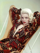 Diana_Dors_b45