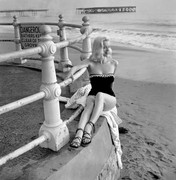 Diana_Dors_b38